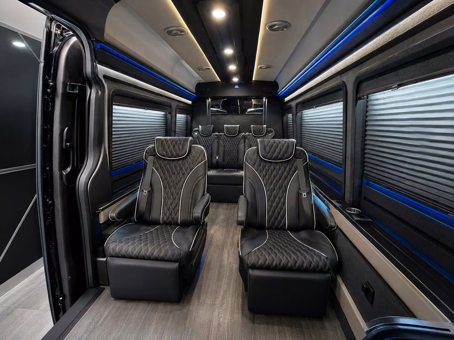 charterbusrentaldanburyct com helps you plan corporate airport shuttles for danbury s business corridor