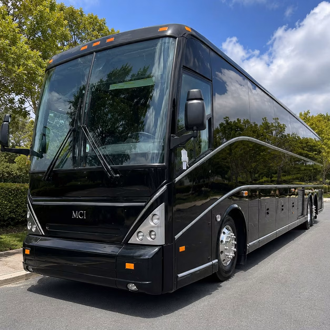 convention and conference shuttle buses in danbury connecticut