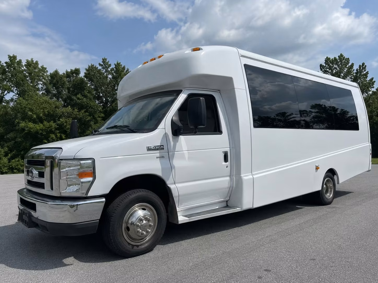 danbury party buses that make prom night unforgettable before you even arrive