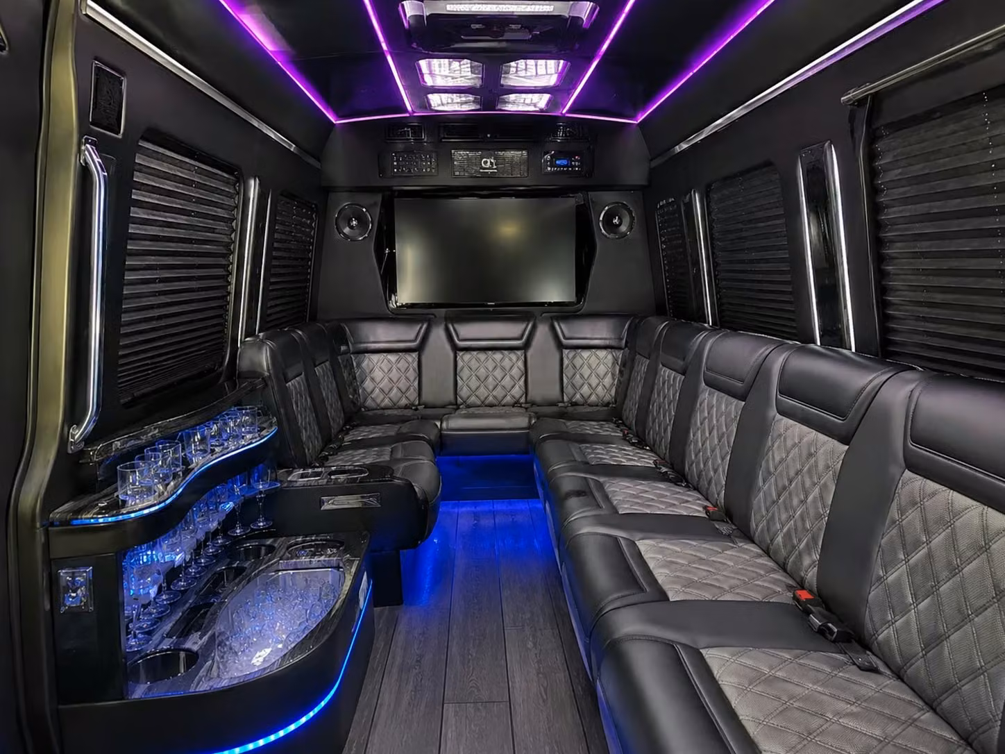 let charterbusrentaldanburyct com handle transportation to danbury area arts and cultural field trips